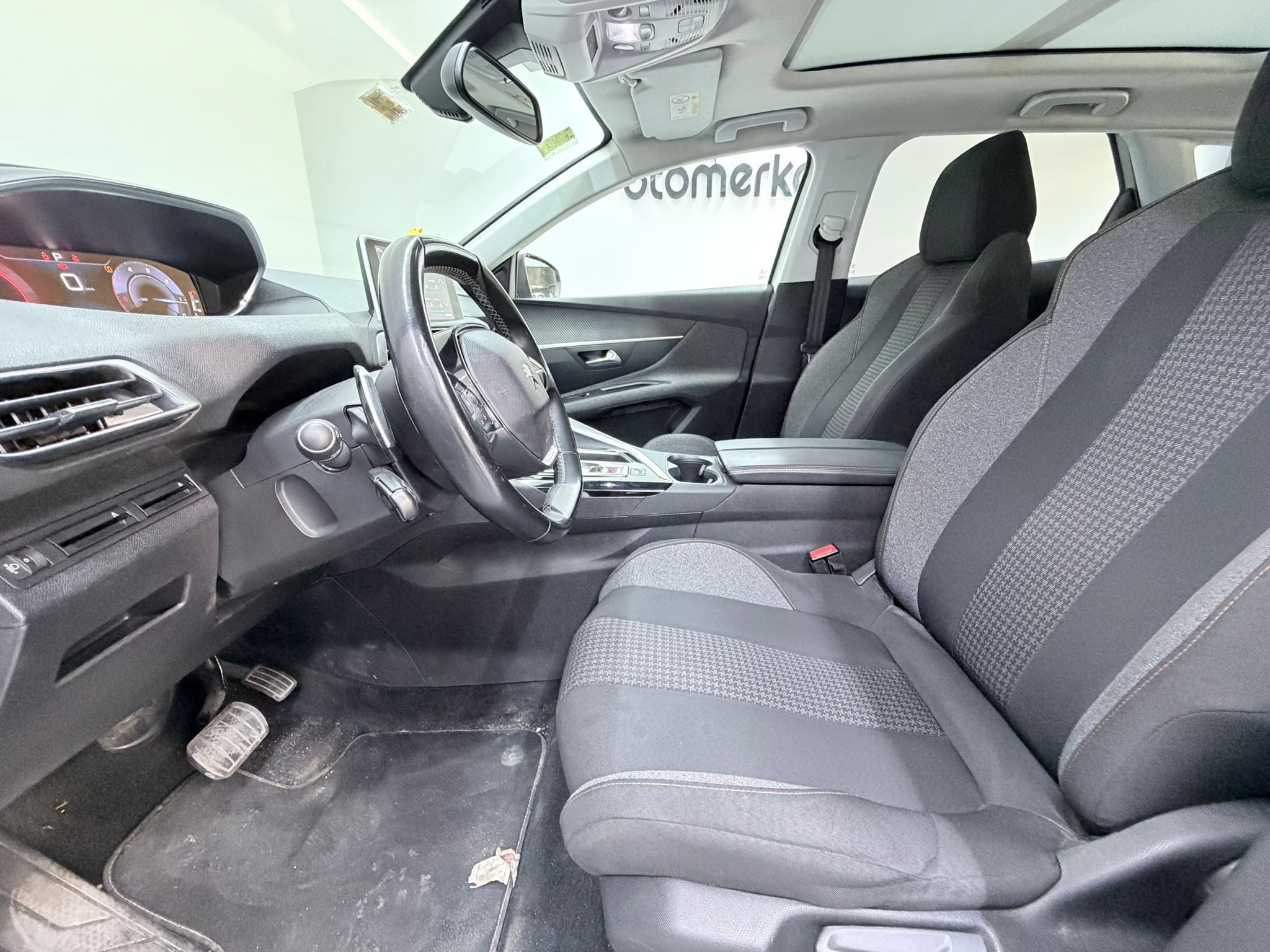 PEUGEOT 3008 20